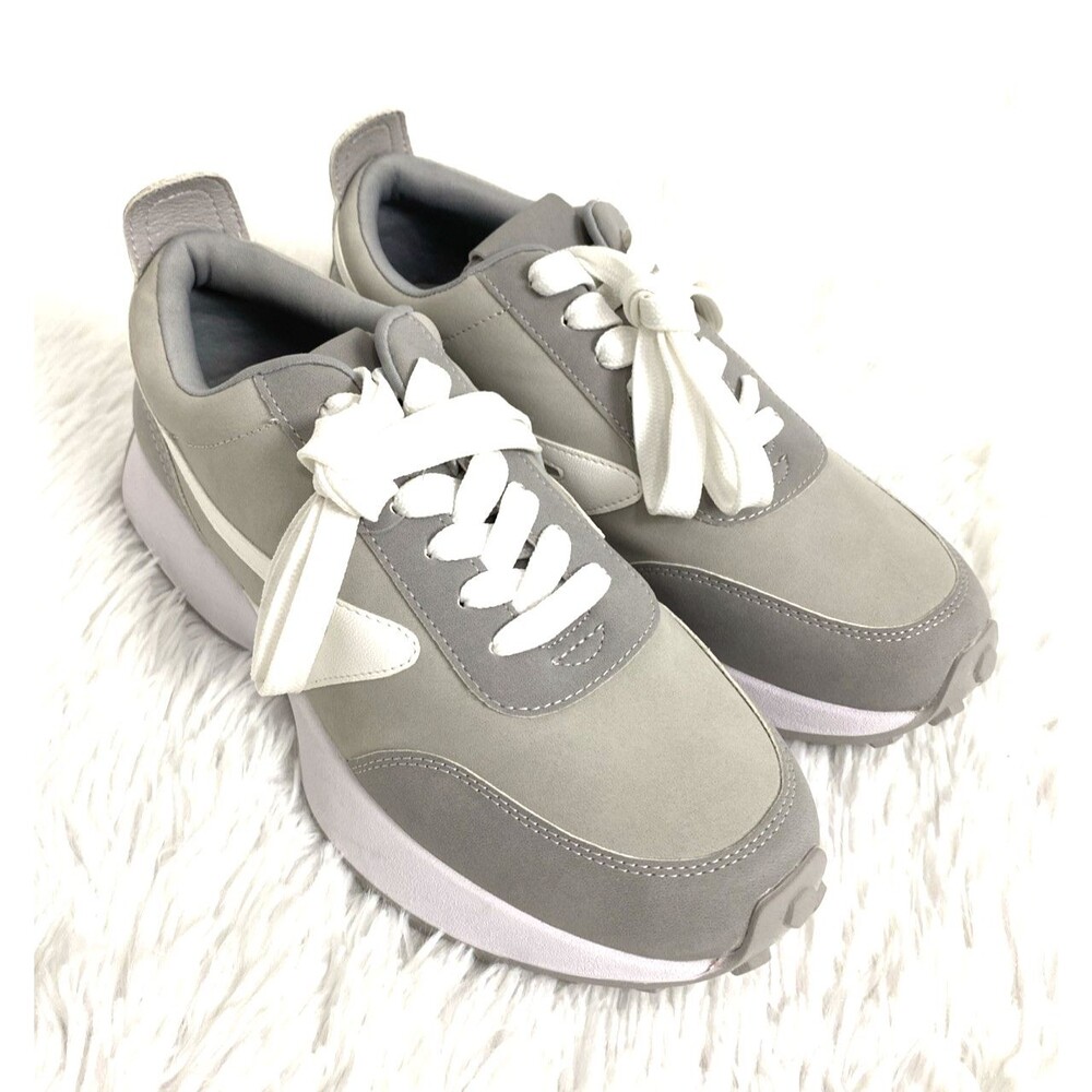 DV Dolce Vita Sneakers Braiden Size 9 Gray  White Women's Tennis Shoes Sport